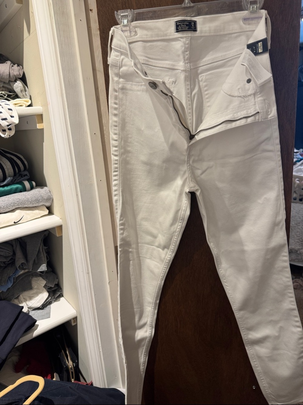 Abercrombie & Fitch White Skinny Jeans